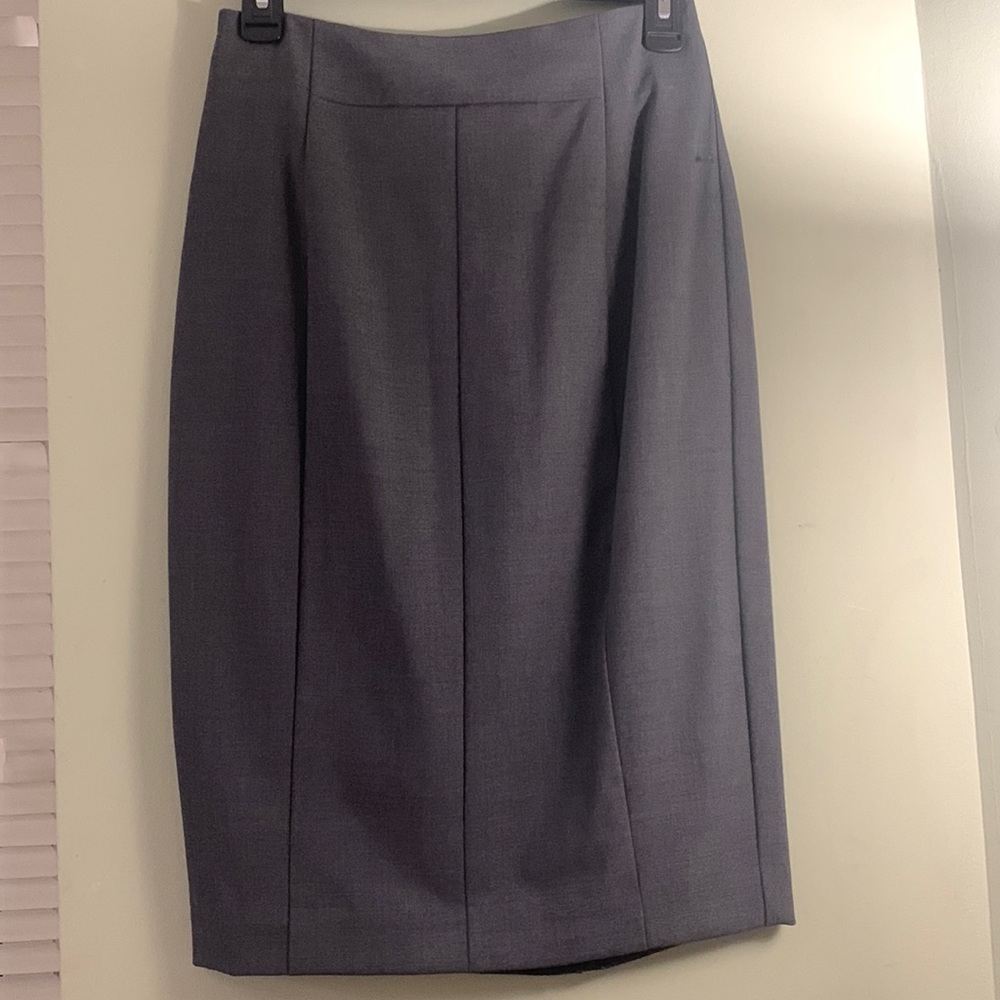 Worthington grey skirt